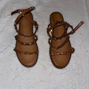 Madden Girl Brown and Gold Studded Sandals, Size 8.5